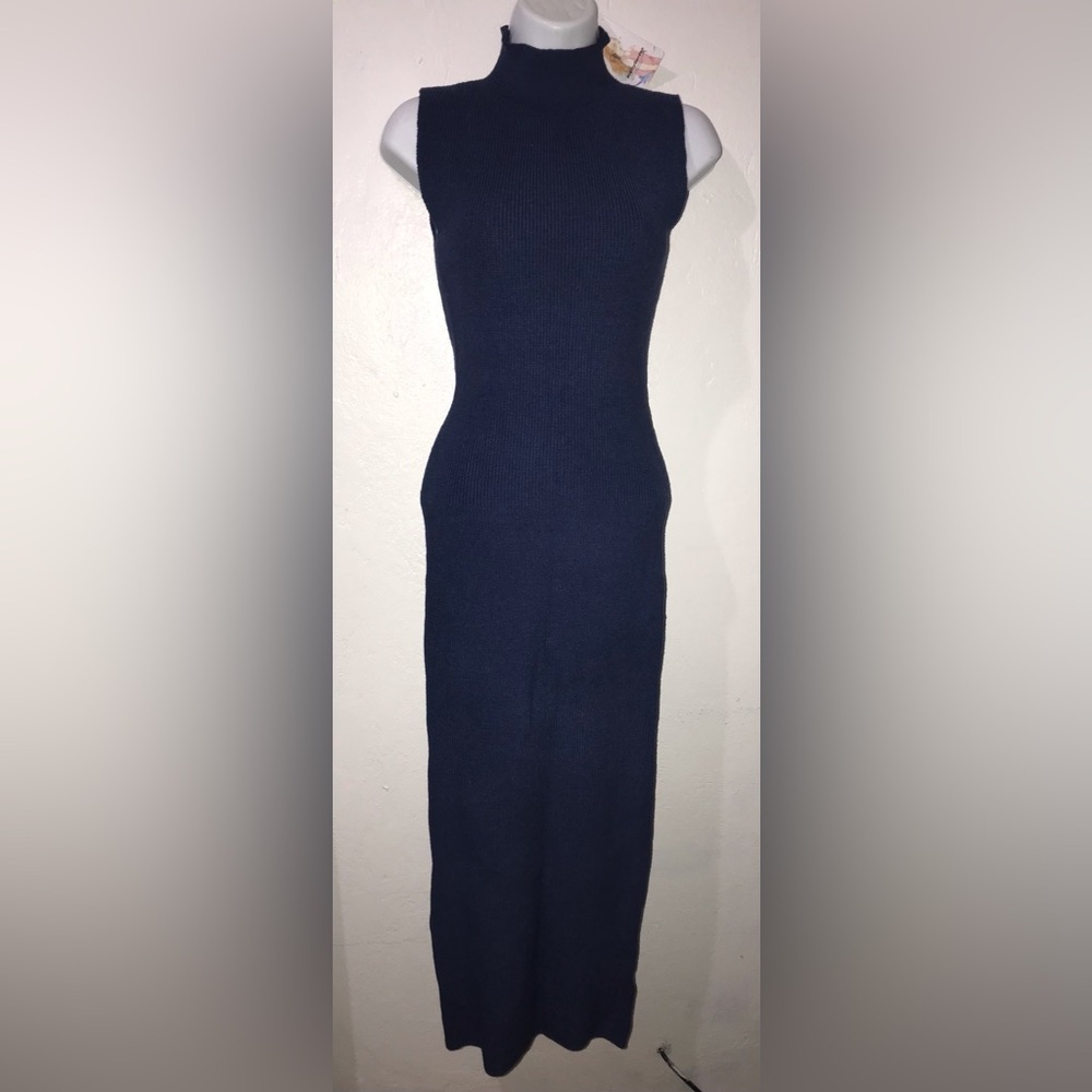 Pretty Garden (Size M) Maxi Knit Dress, Sleeveless Bodycon Pullover, Navy Blue